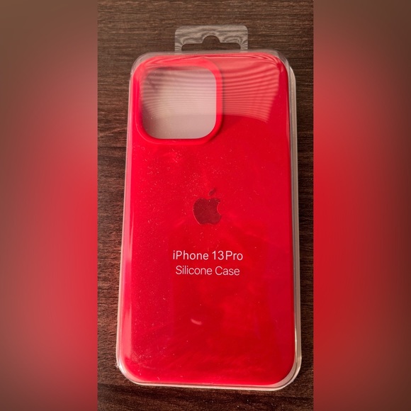 COPY - IPHONE 13 silicone cases - $30 each - Picture 4 of 6